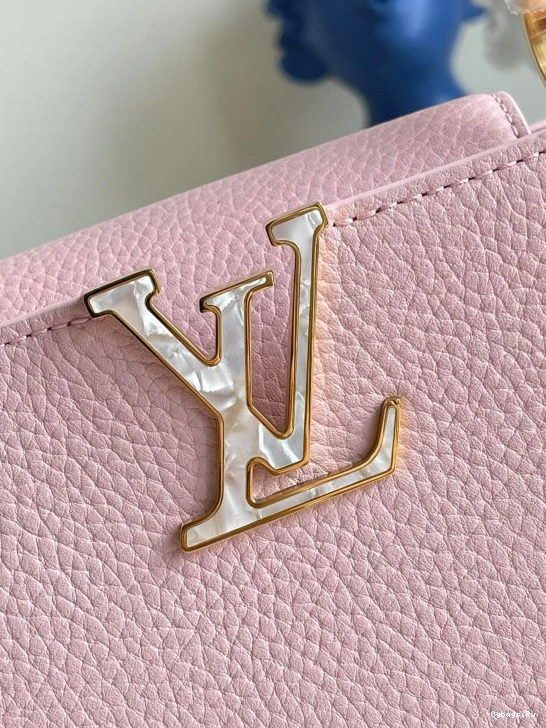 LOUIS VUITTON CAPUCINES BB 0523